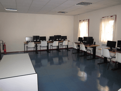 Taller de sombreros locos