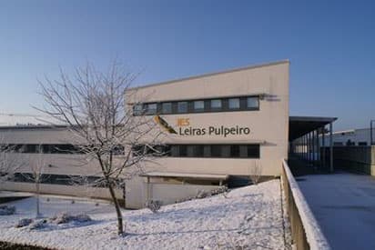 Vista exterior del edificio IES Leiras Pulpeiro