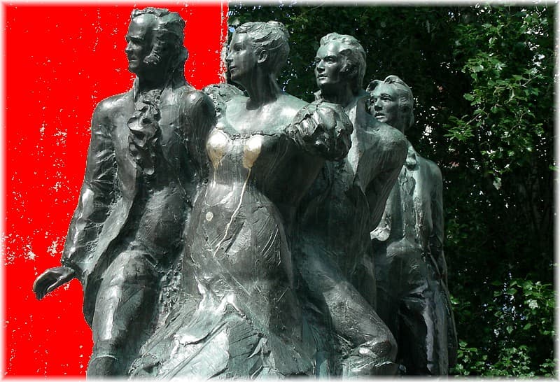 Escultura en la Praza das Conchiñas