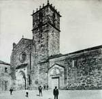 Vista histórica de la Iglesia de San Francisco y su campanario en la plaza