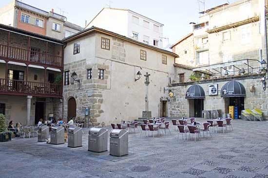 Plaza Eironciño dos Cabaleiros