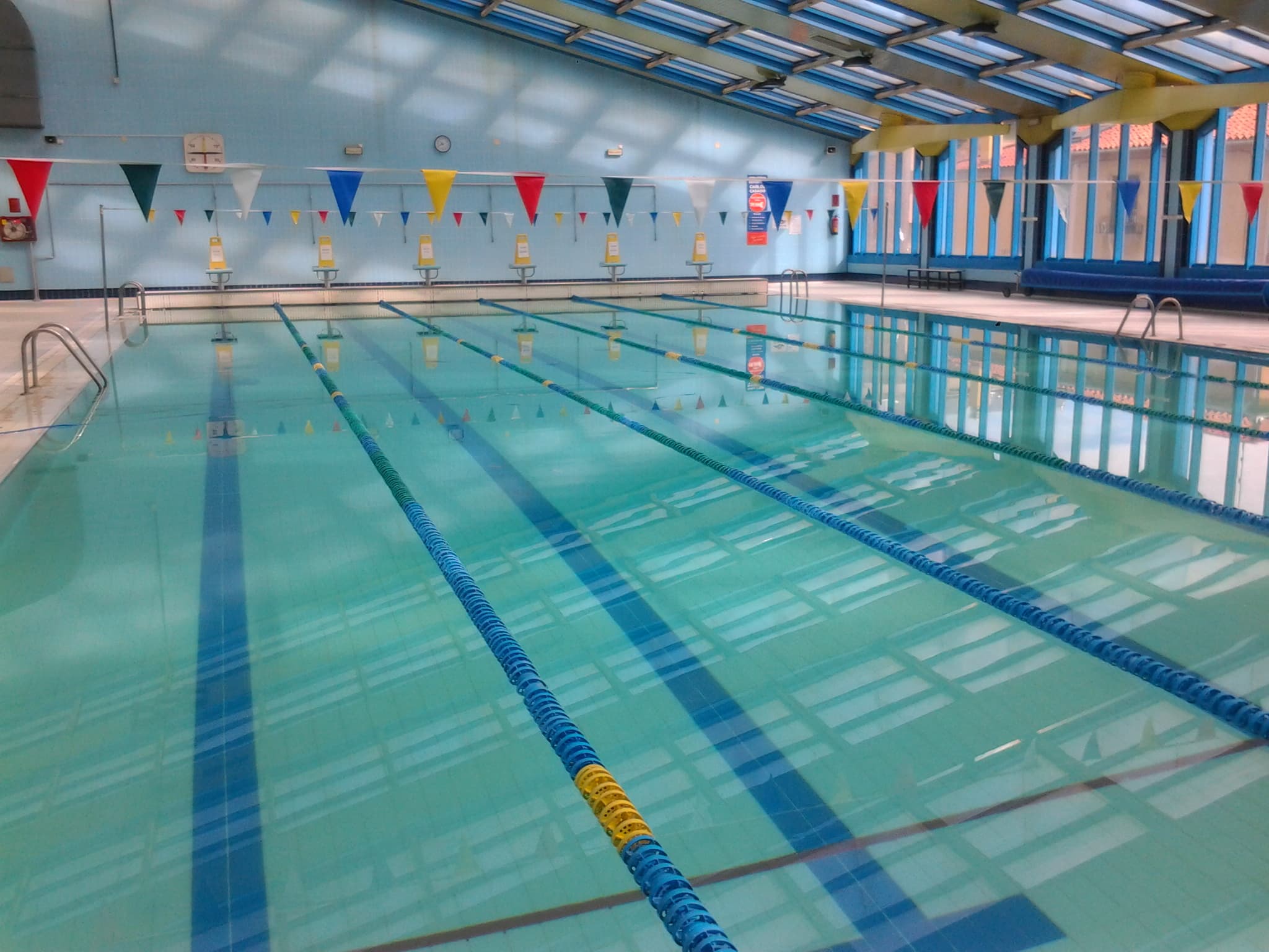 Piscina Cubierta "José Carlos Casado" - Instituto Municipal de ...
