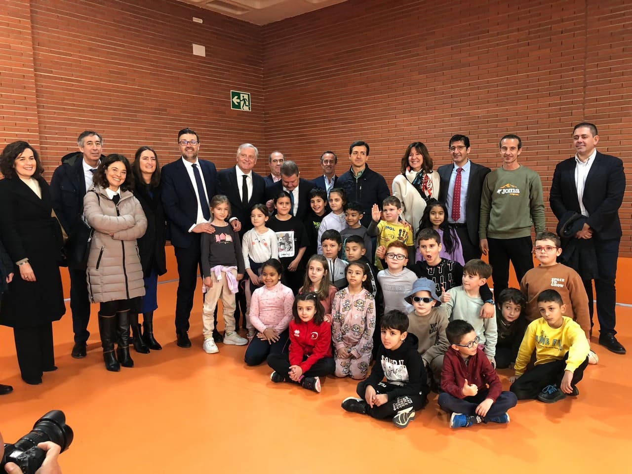 Inaugurado oficialmente el gimnasio del Colegio Cruz Prado