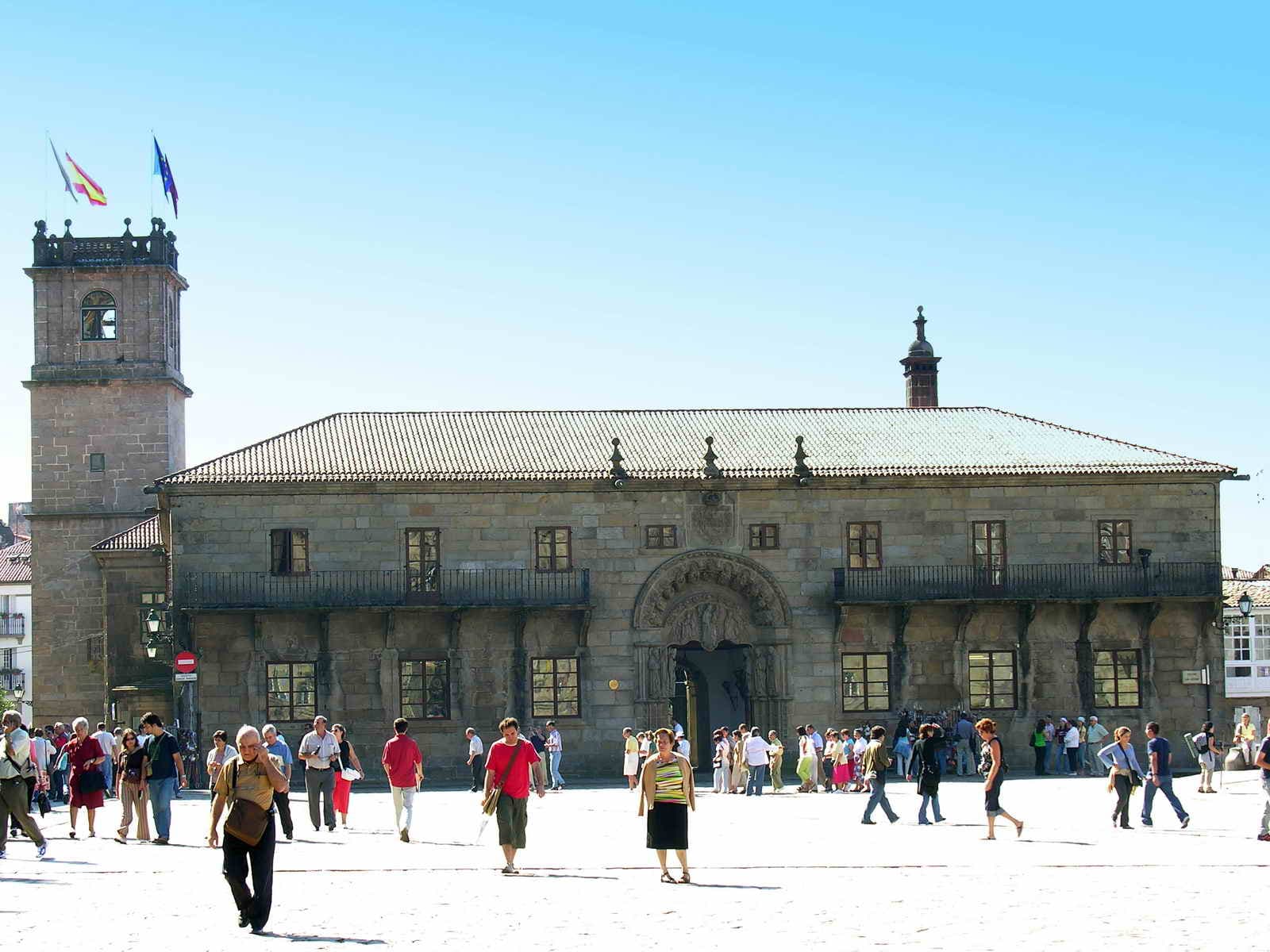 Vista exterior del Colexio de San Xerome en la Praza do Obradoiro