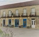 Fachada de restaurante con terraza en Ponte Caldelas