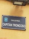 Señal de tráfico de la calle Capitán Troncoso en A Coruña