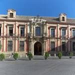 File:Palacio Arzobispal de Sevilla. Portada.jpg - Wikimedia Commons