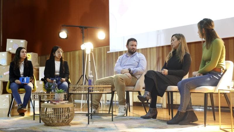 Apertura de 'Con Xeito', la tienda del alumnado del IES Luis Seoane