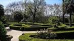 Jardines formales y arbolados del Parque de Castrelos en Vigo, ideal para eventos al aire libre