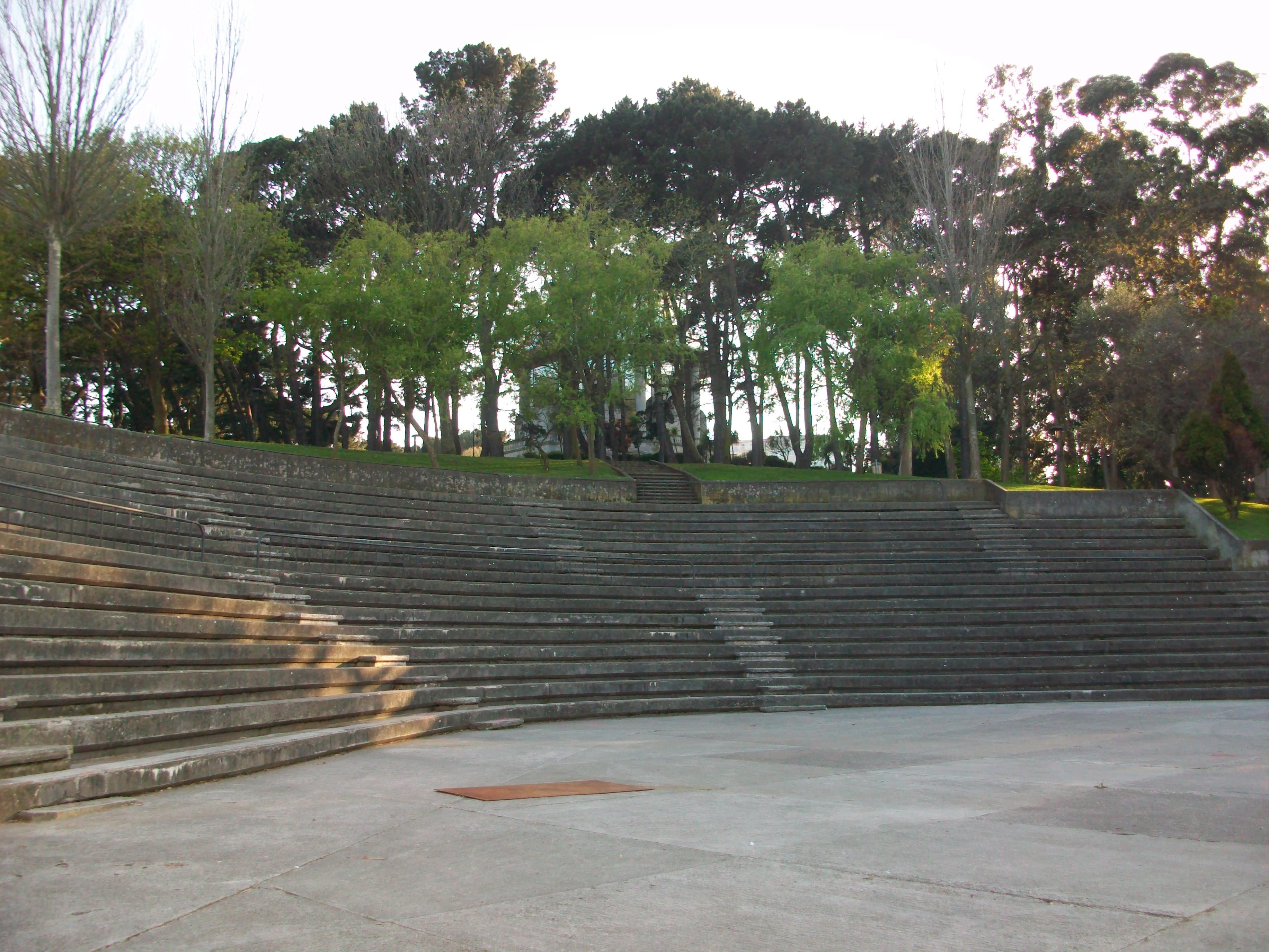 Anfiteatro al aire libre en el Parque de Santa Margarita