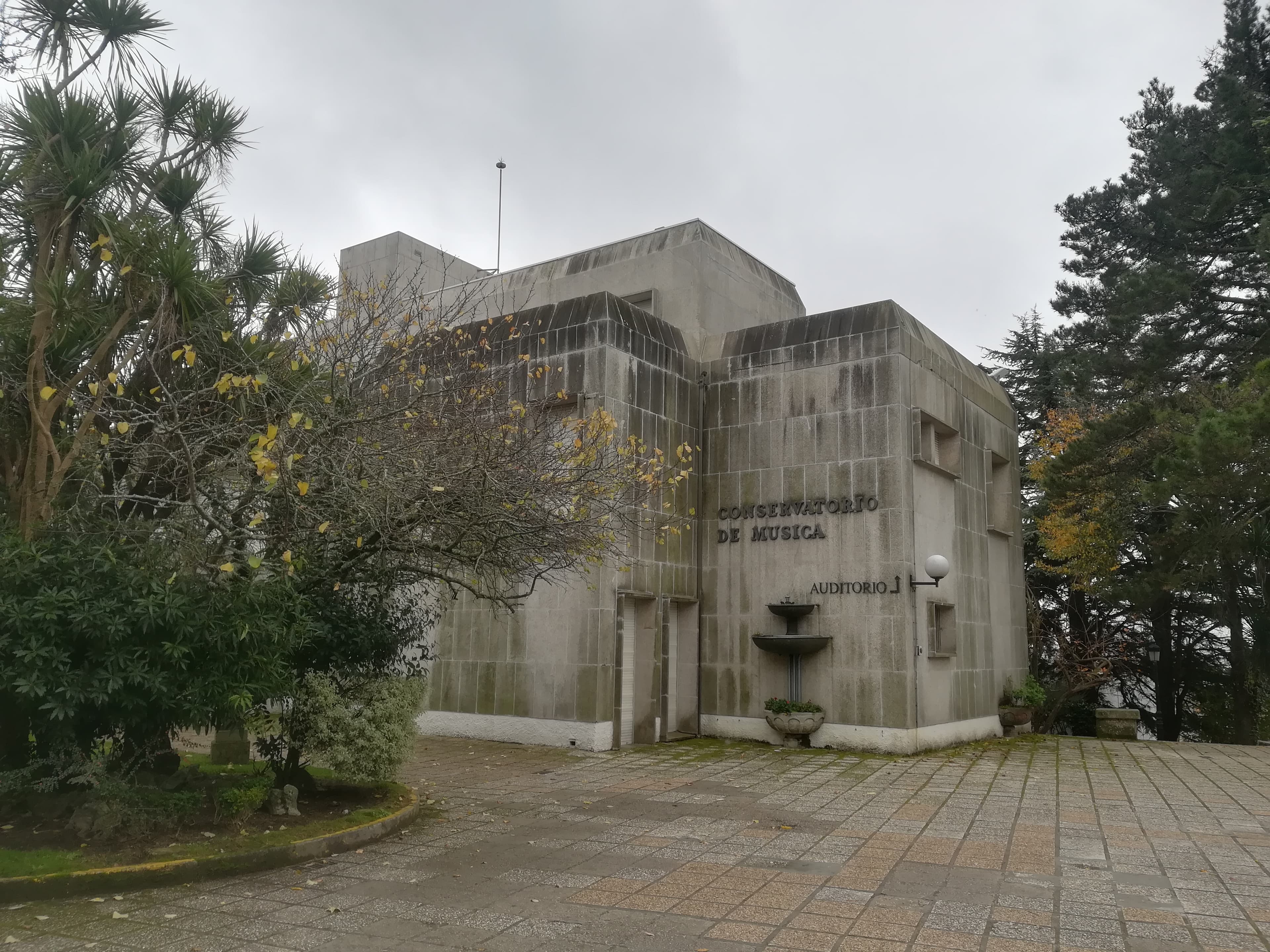 Vista exterior del Conservatorio de Música de Vigo