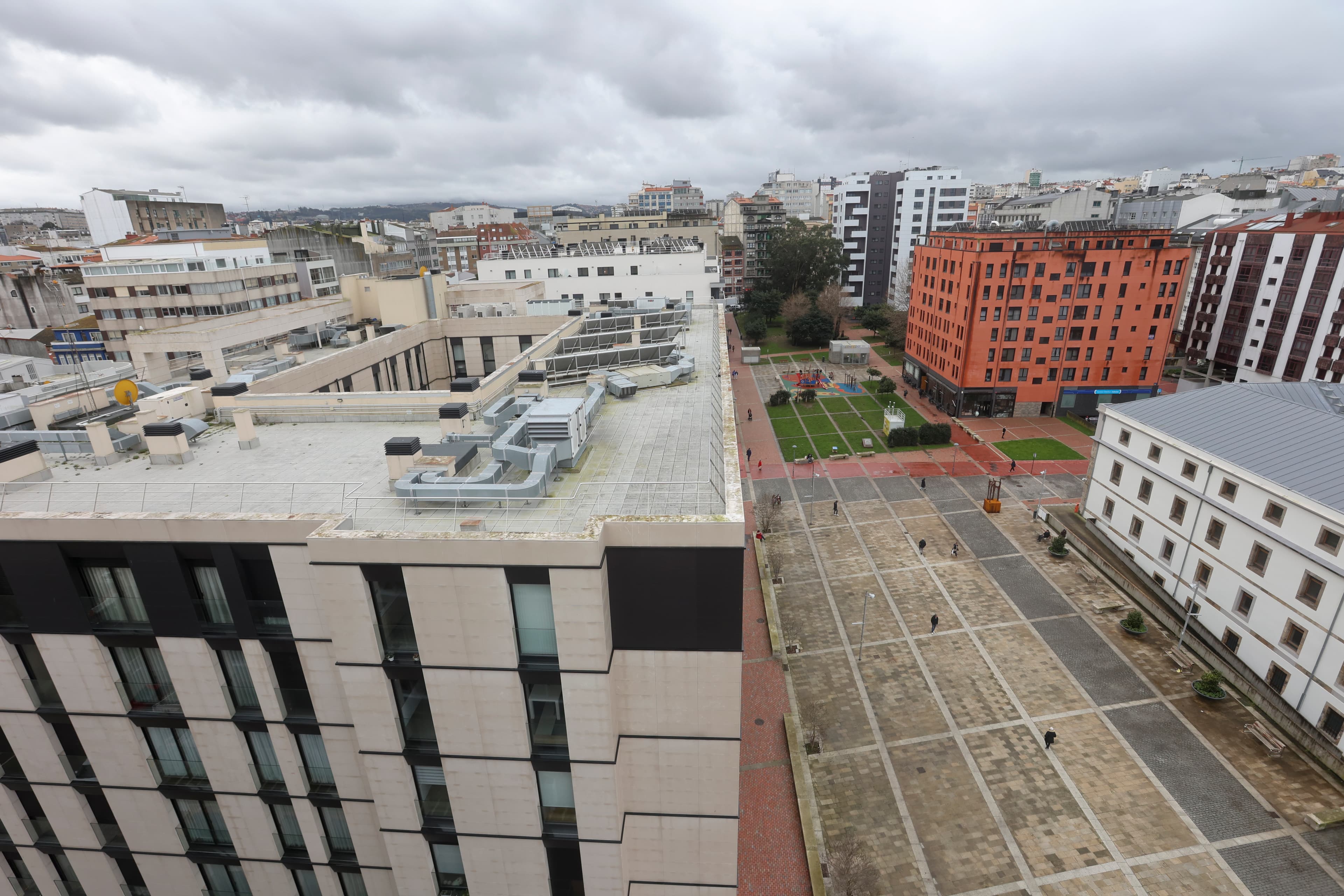 Vista aérea de la Plaza de la Fábrica de Tabacos y sus alrededores urbanos