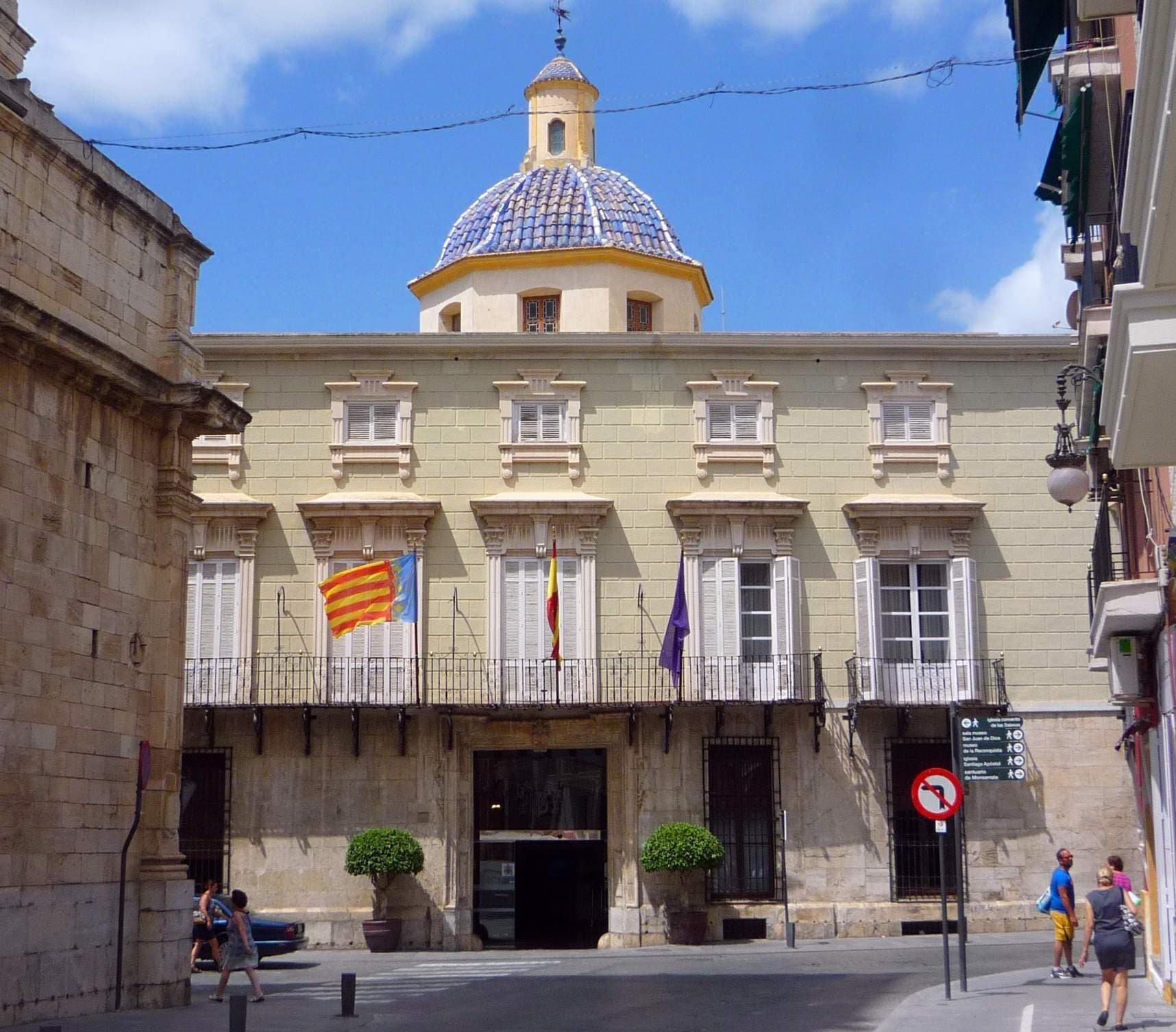 Ayuntamiento de Orihuela - Wikipedia, la enciclopedia libre