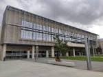 Fachada principal de la Biblioteca Pública del Estado en Ourense