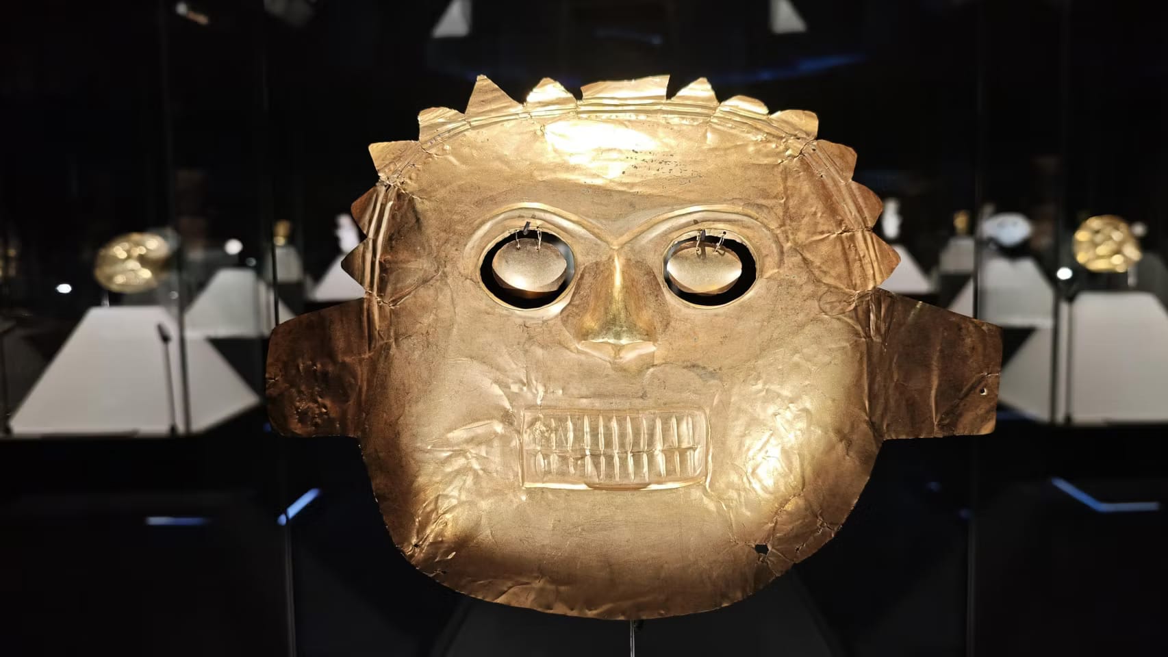 Exposición 'El oro y el universo. Saberes indígenas de Colombia'