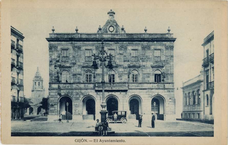 Plaza Mayor. Restos de una representación