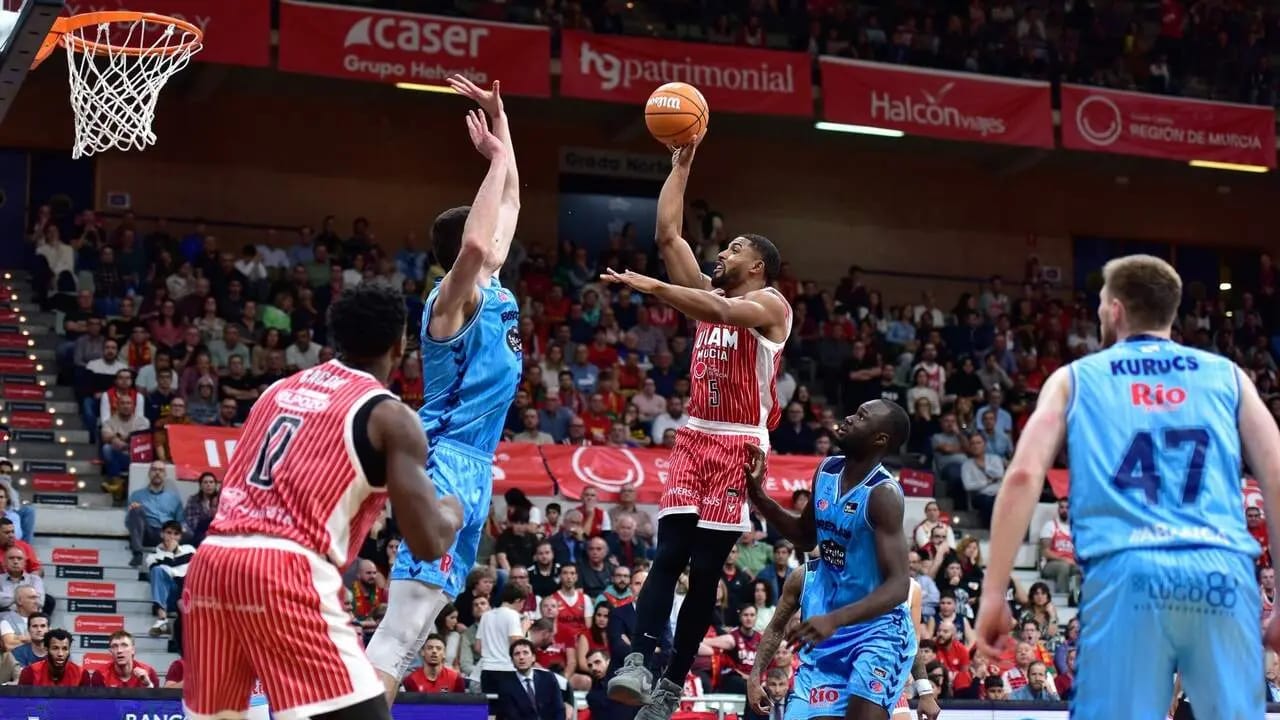 Partido Río Breogán vs Ucam Murcia