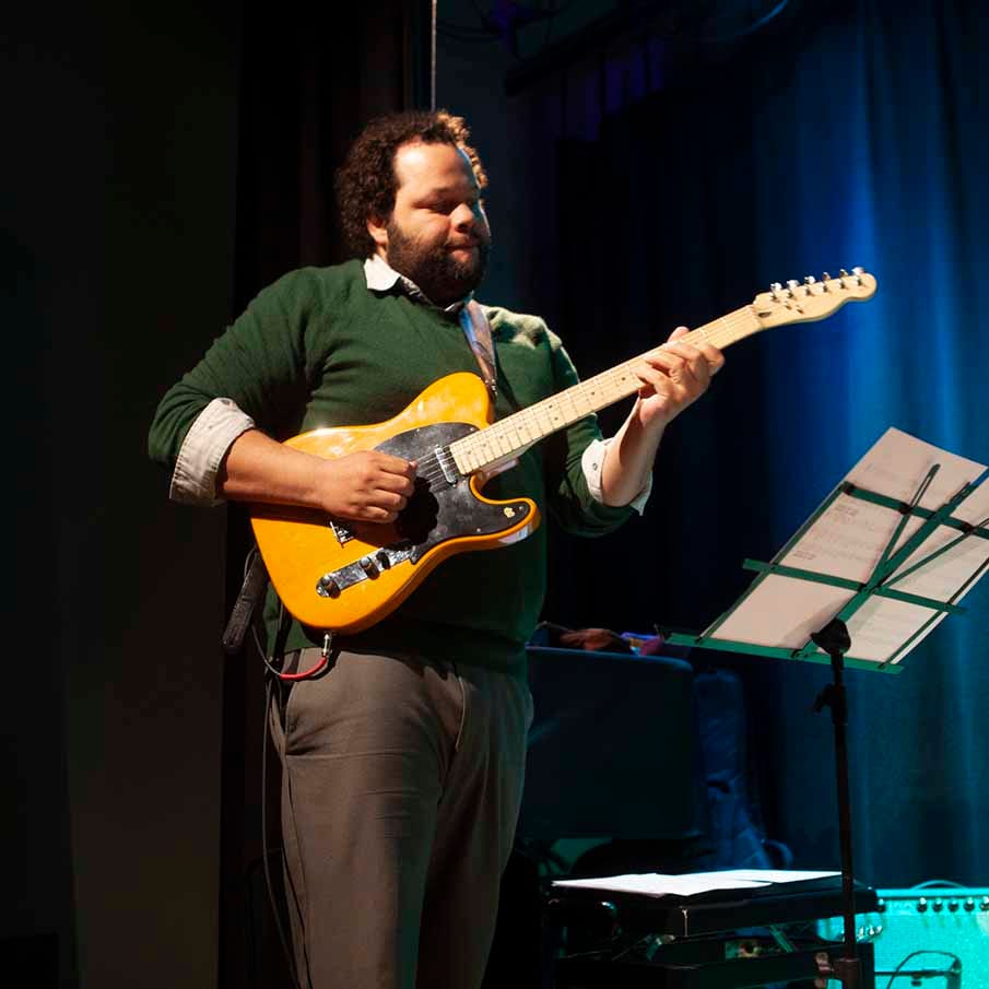 Actuación de Shock Trío