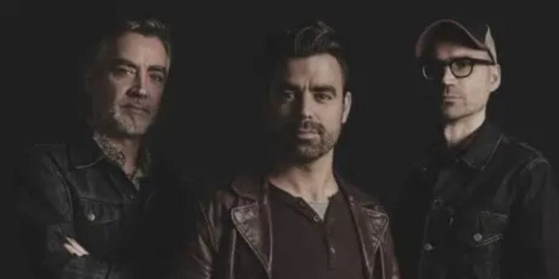 Anaut - Presentación de Perro Verde