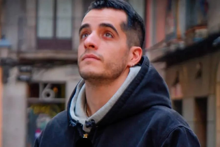 English stand-up comedy con Sergi Polo