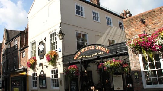 Historic Pub Walking Tour