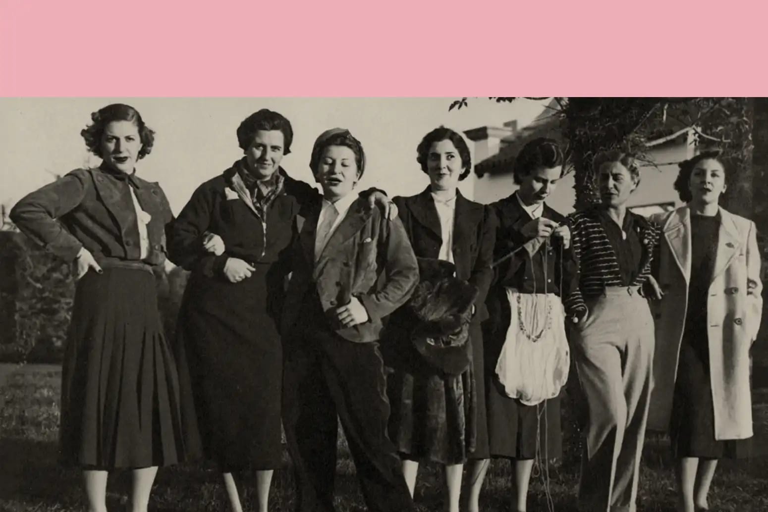 Obra de Teatro 'Ellas son el 27'