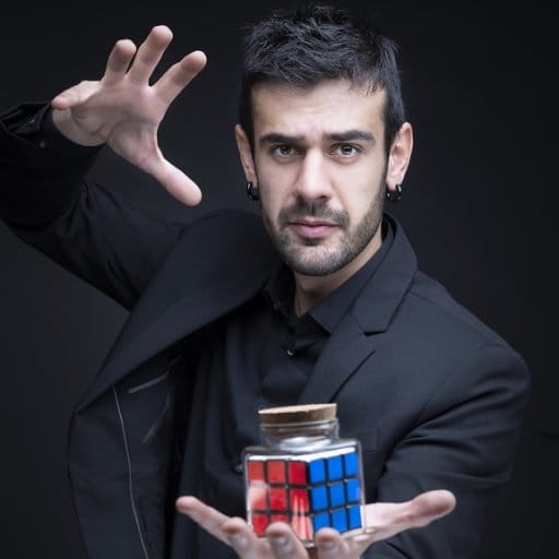 Espectáculo de magia y humor con Jon Ander