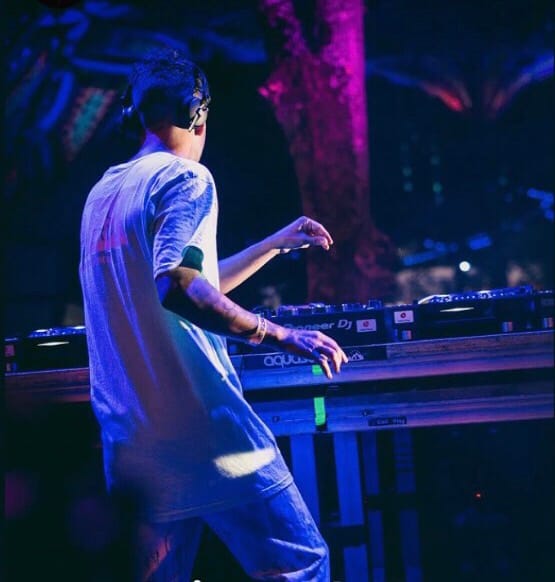 Dj Nicsen y Deep Dealers