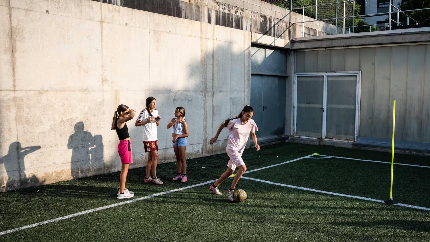 CF Tramontana: fútbol gitano en La Mina