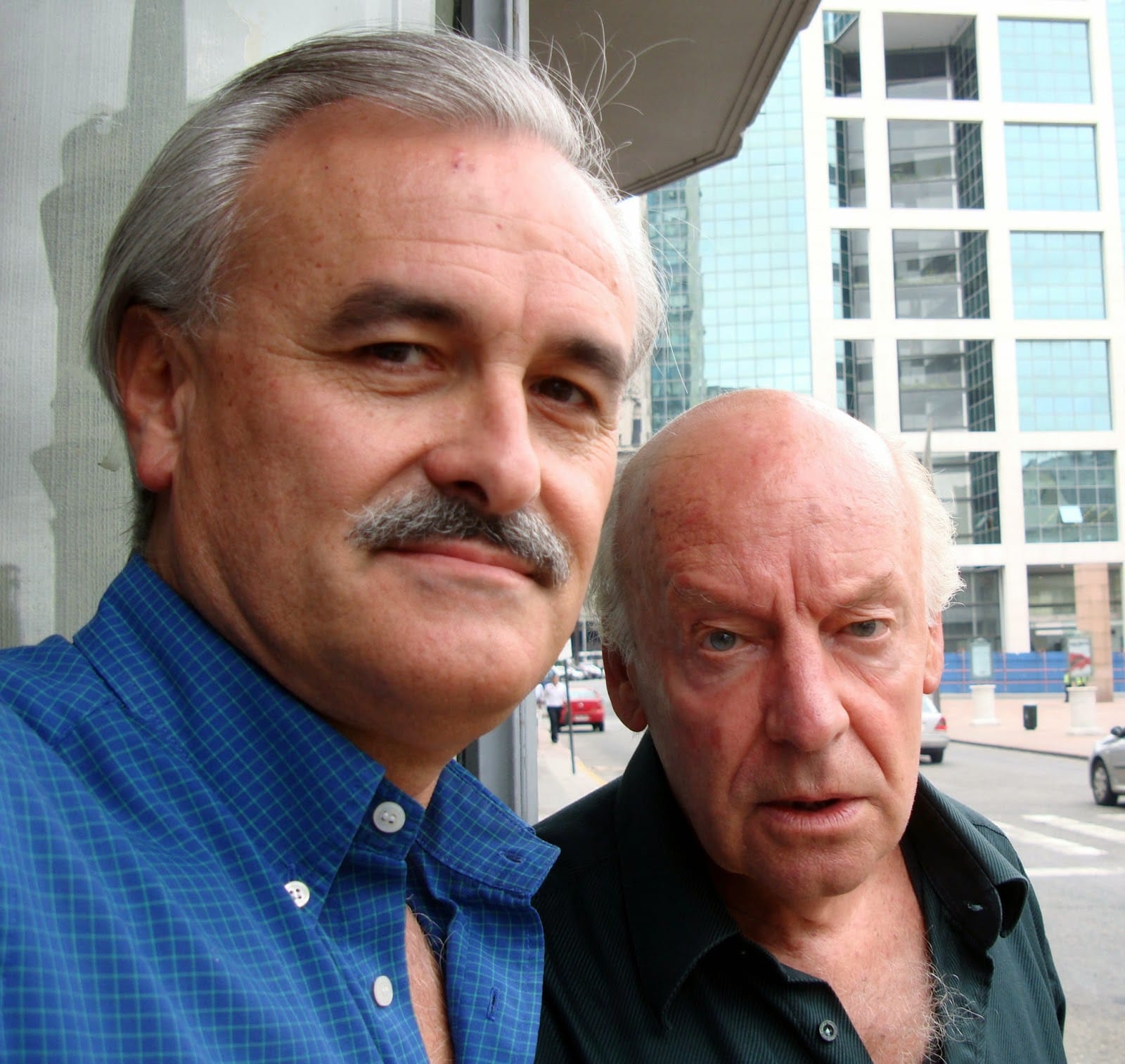 Coloquio sobre el libro 'Volvimos: las 38 temporadas del Real Oviedo en Primera División, partido a partido'