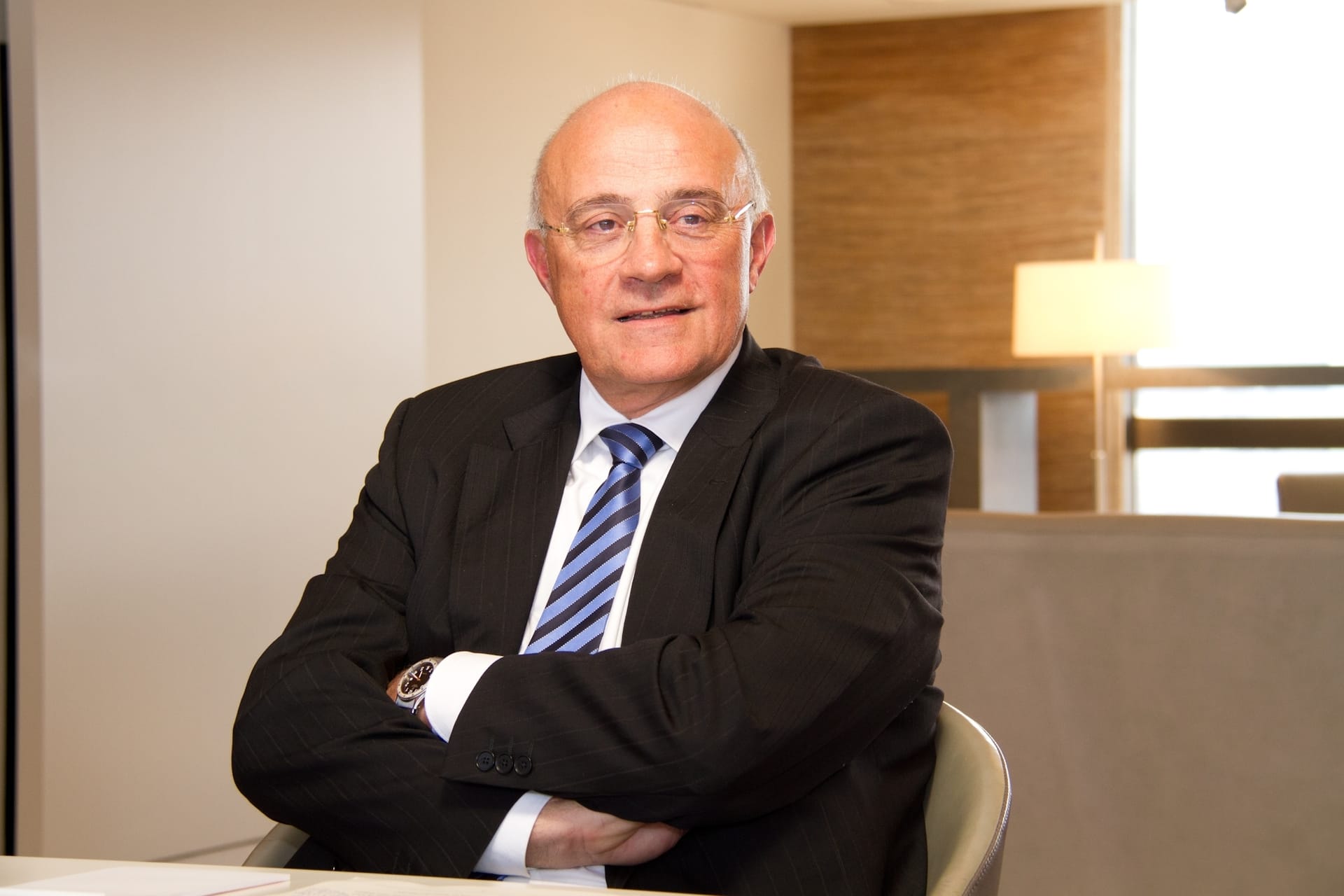 Entrega de la Medalla de Oro de la CEP a Josep Oliu