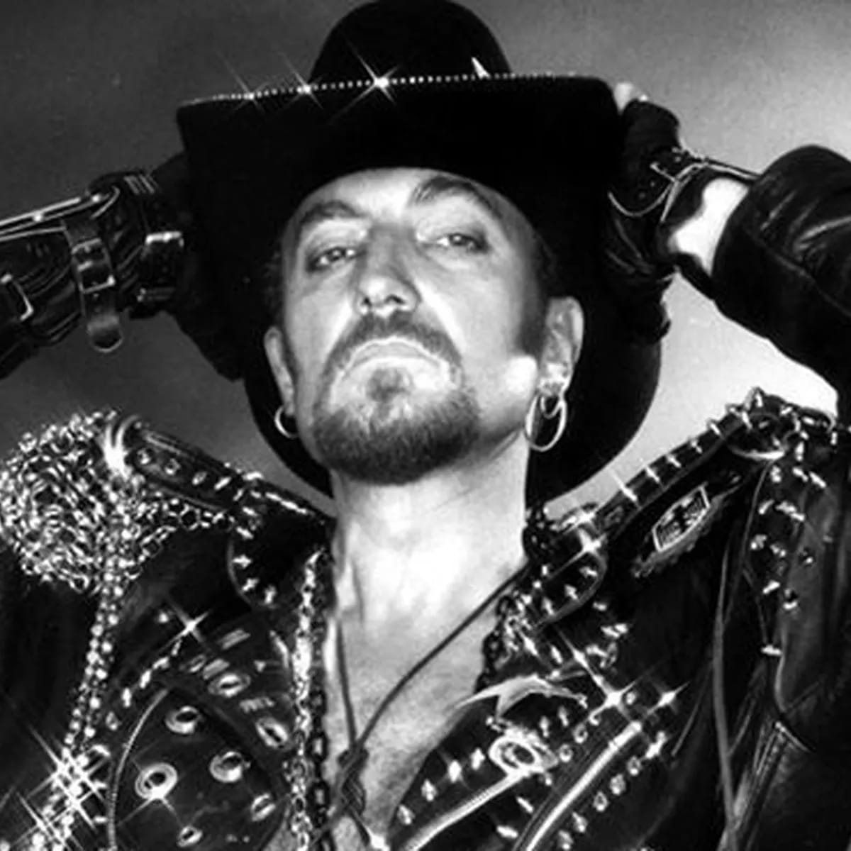 Flashmob por el 76 cumpleaños de Tino Casal