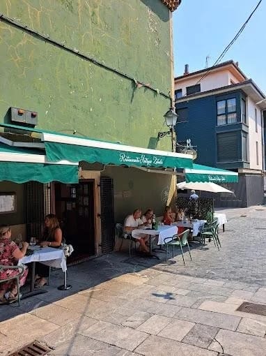 Comer en el Antiguo Zabala: tradición marinera en Cimadevilla