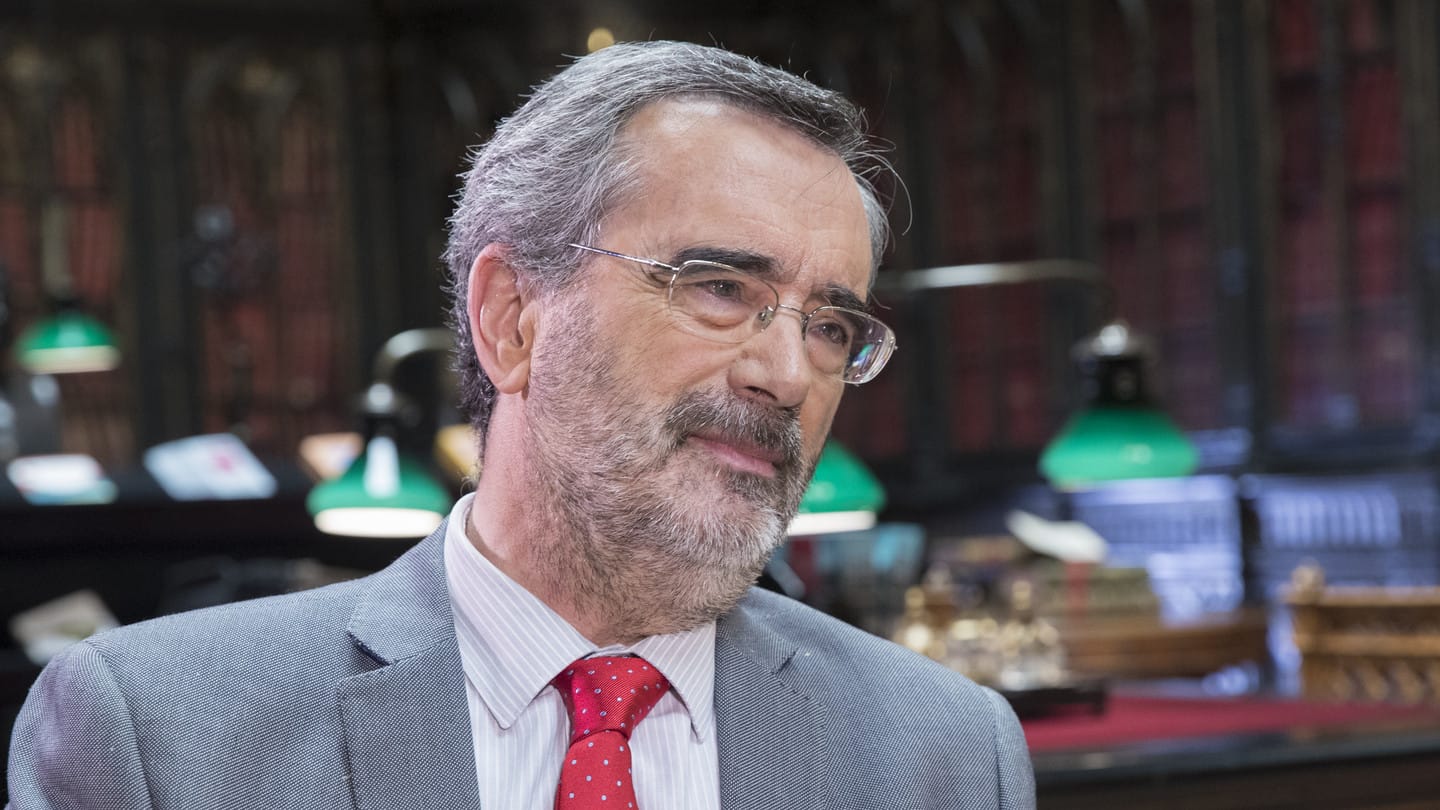 Sobre la específica oscuridad de este presente