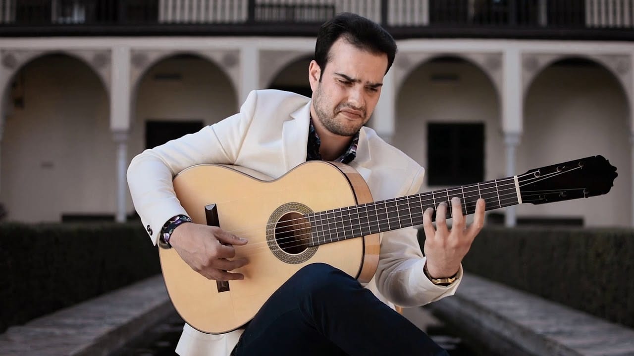 Guitarra desnuda - José Fermín Fernández