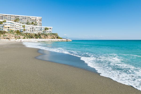 Talleres gratuitos en las playas de Torremolinos