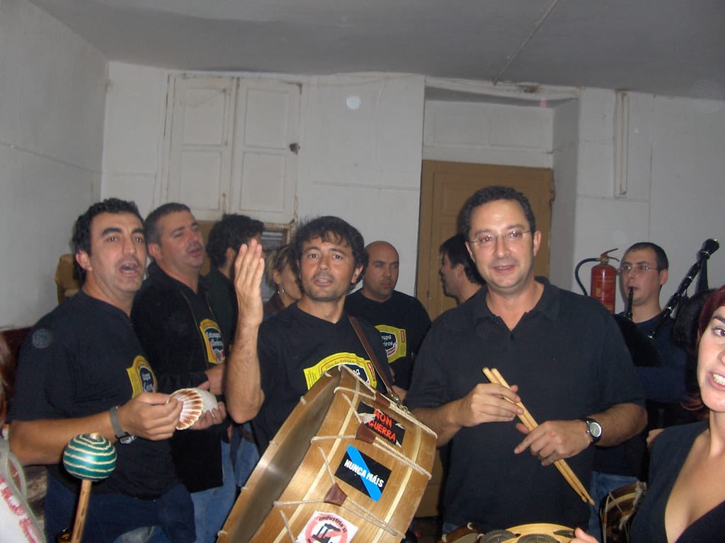 Pasarrúas de Estoupacaldeiros