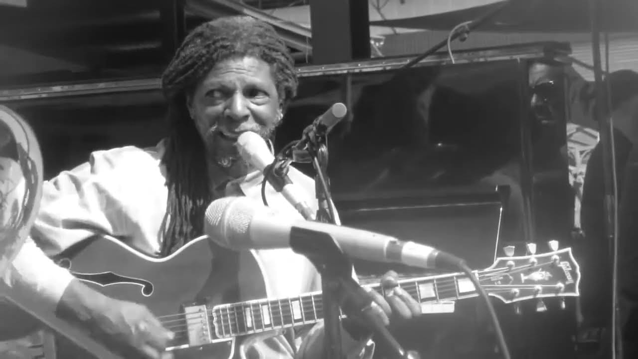 CARL LEBLANC & HIS BAND Ft. Carlos Childe