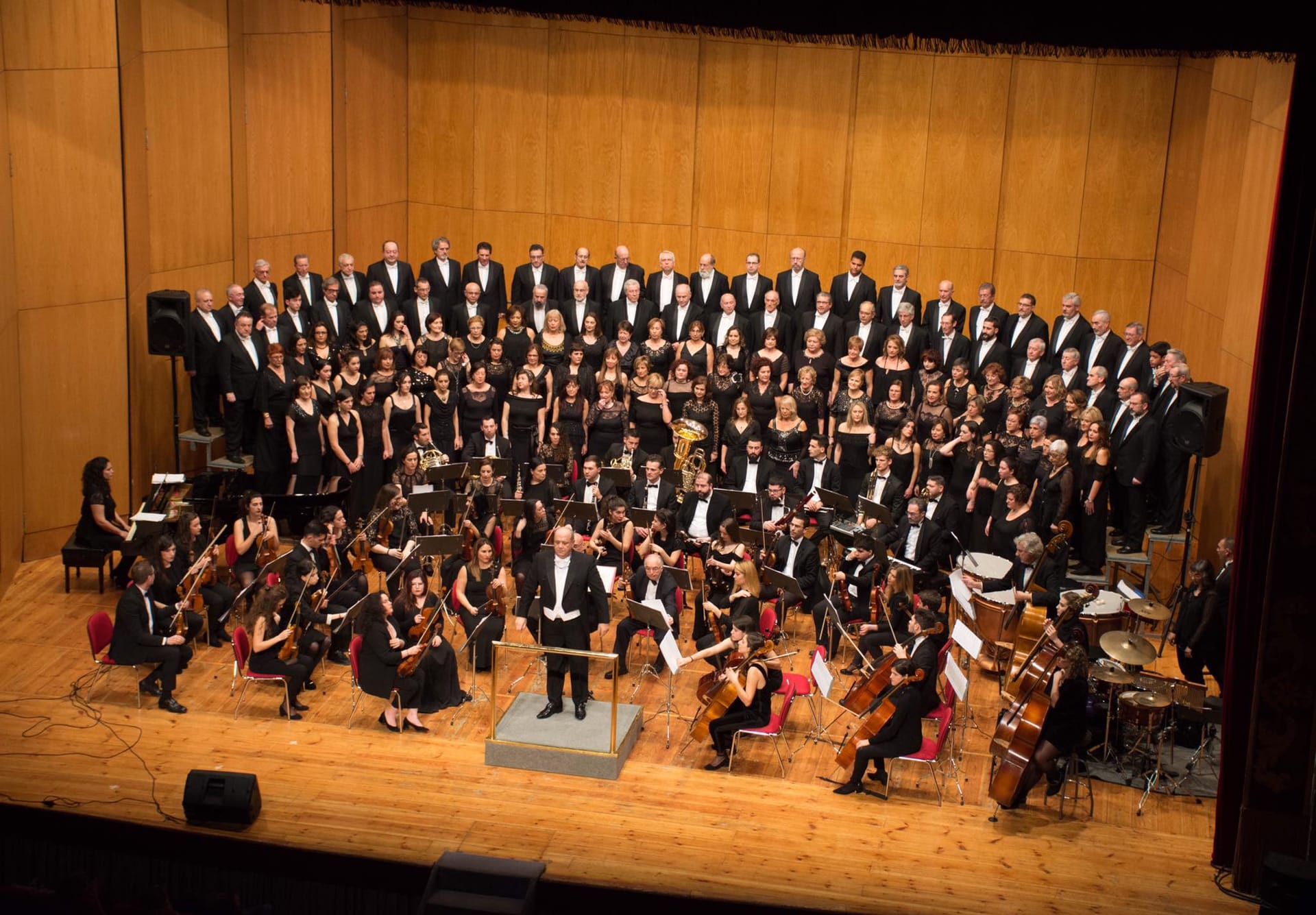 Misa Solemne con la Coral Casablanca