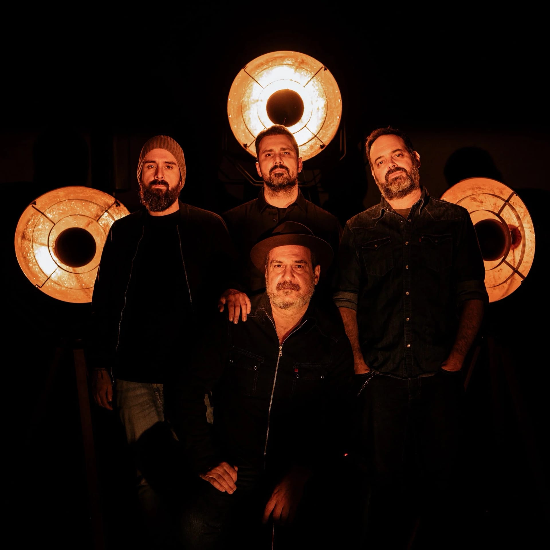 Concierto de Eladio y los Seres Queridos