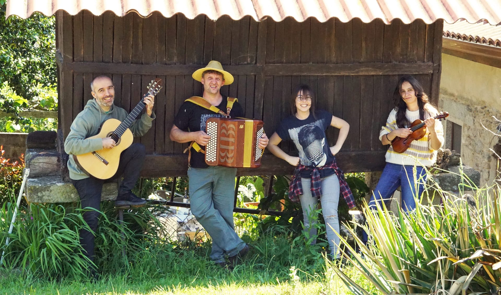 Xoves ó solpor: Trilitrate