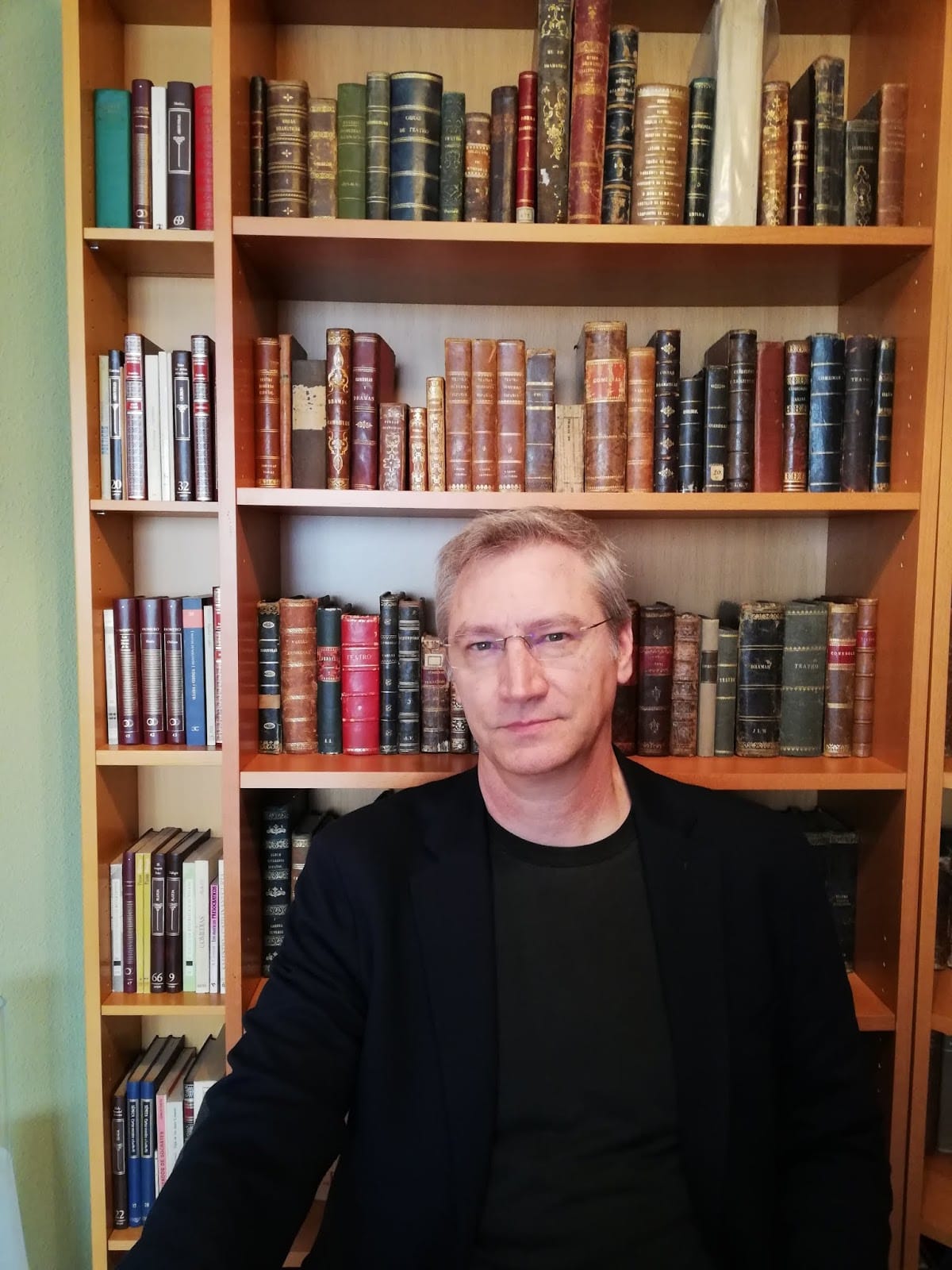 Firma de 'Funeral de estados' por Gonza M. Fontán