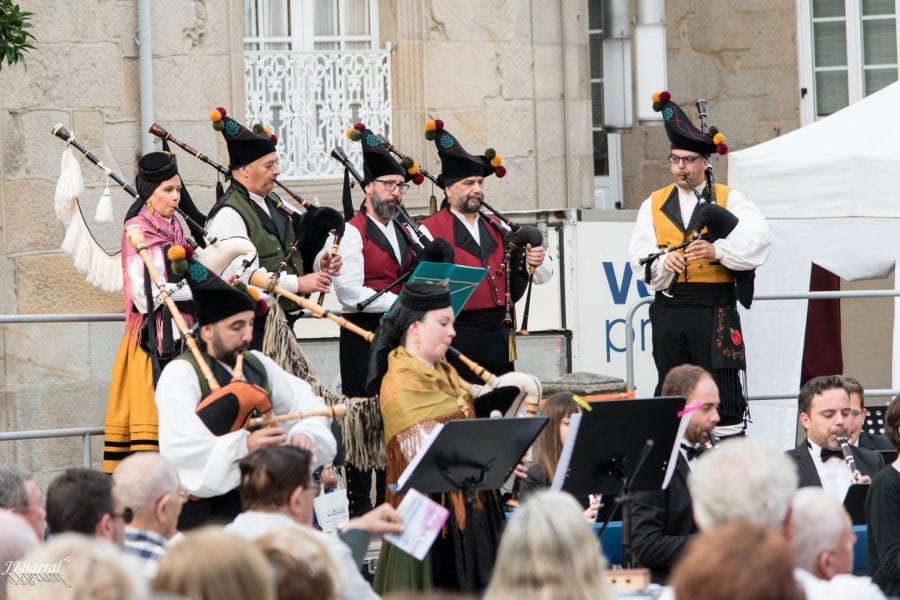 VIGO, UN MAR DE BANDAS: Atlántida de Matamá