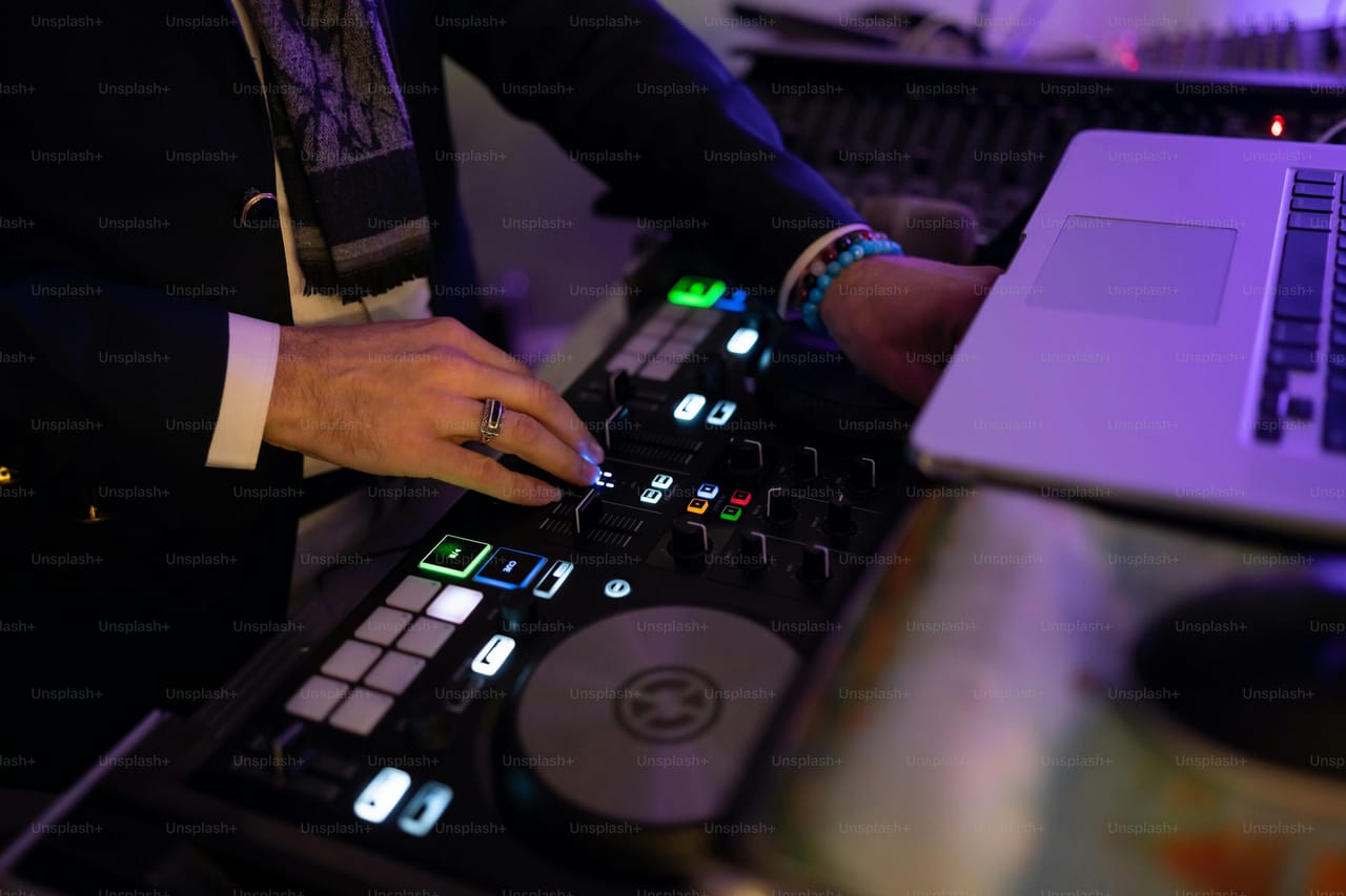 Proyección de la película DJ Ahmet