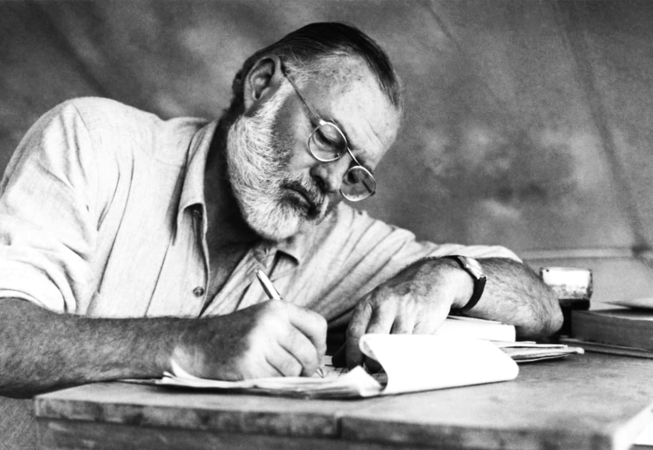 Paseo literario: Wharton e Hemingway por Compostela. Dúas visión contrapostas da nosa cidade