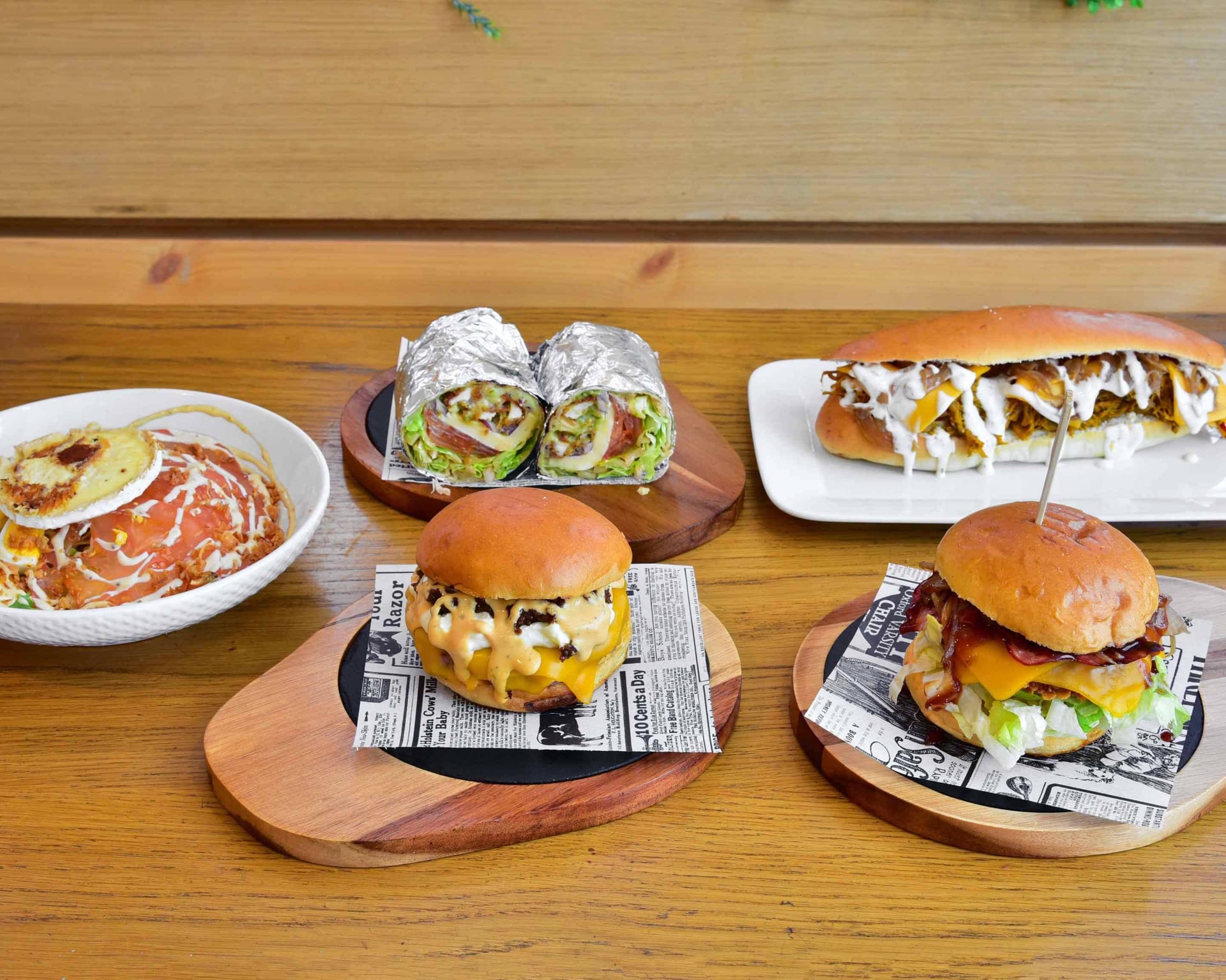 Pits en Vigo: Hamburguesas con Sabor Gallego