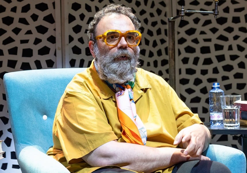 Recital y firma de Roberto Enríquez (Bob Pop)