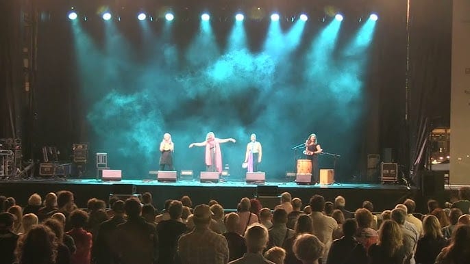 Actuación de Faltriqueira