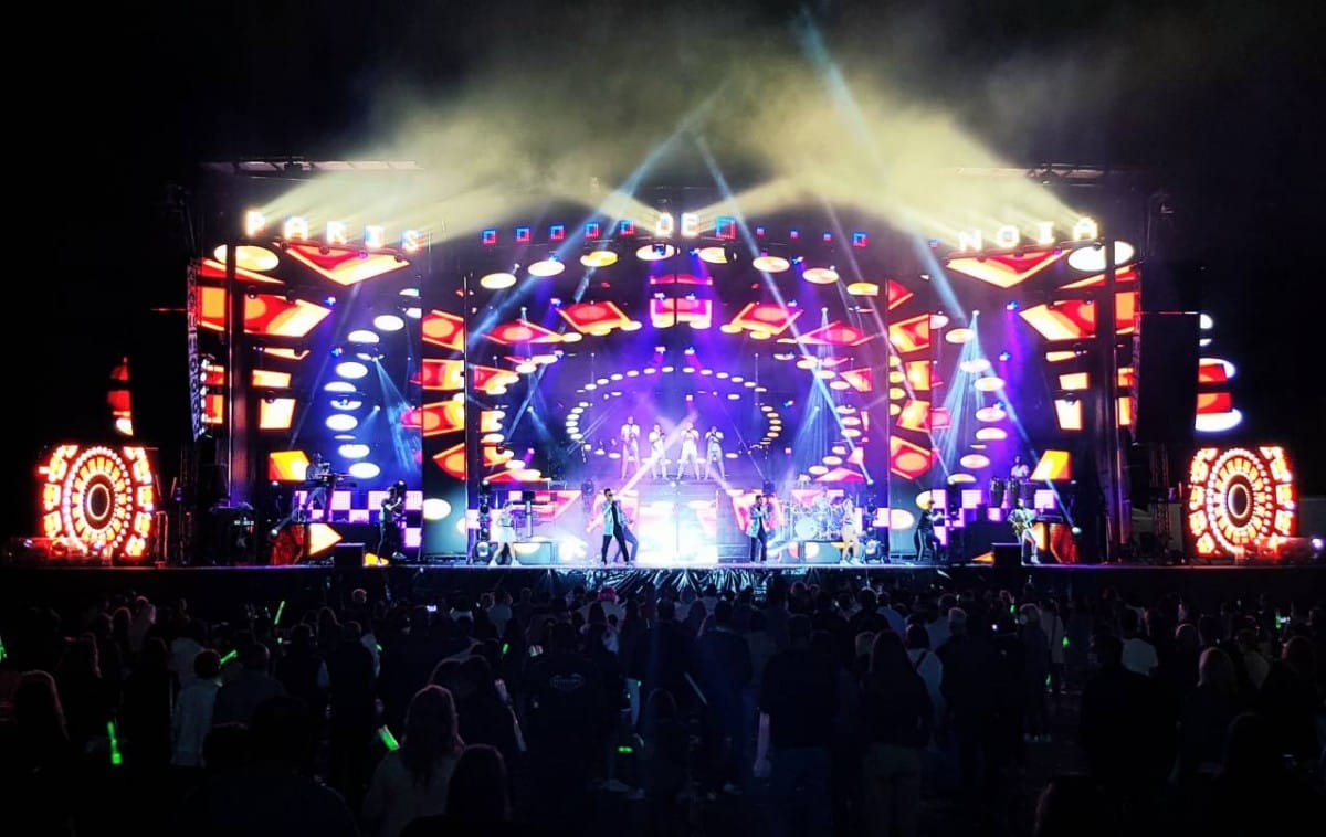 Verbena con Orquesta París de Noia y trío La Noche de O Grove