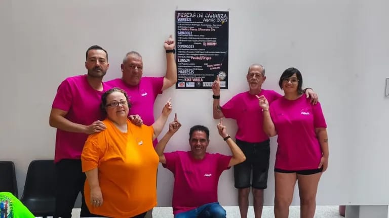 Caranza se va de fiesta con Kike Varela